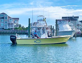 His Fin at Teach's Lair Marina