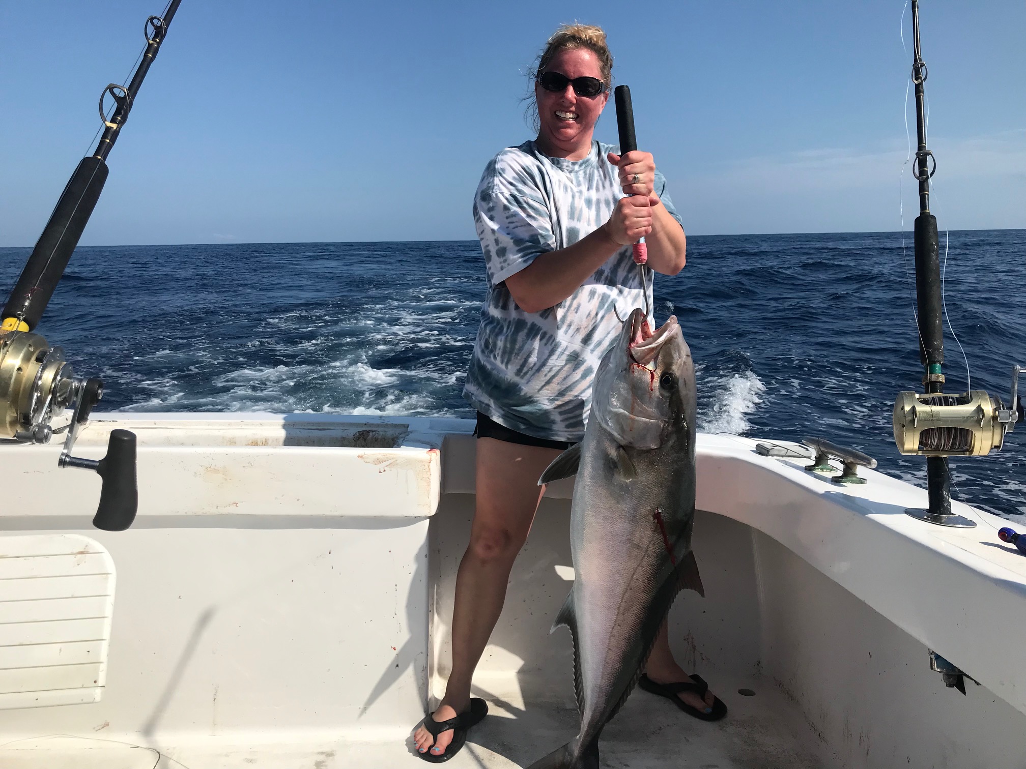 Longer Days Offshore Fishing Hatteras Teach's Lair