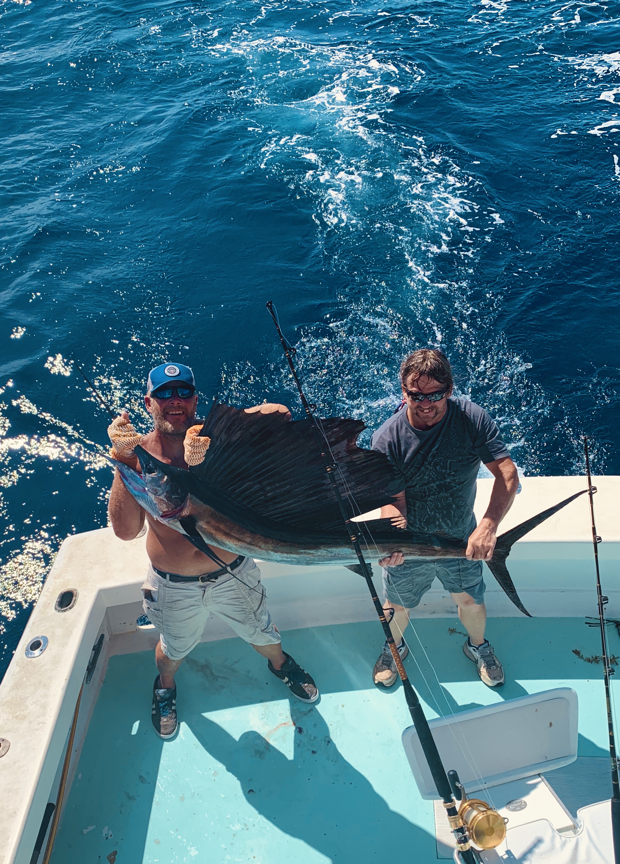 Rabid Tuna Hatteras Offshore Fishing Teach's Lair