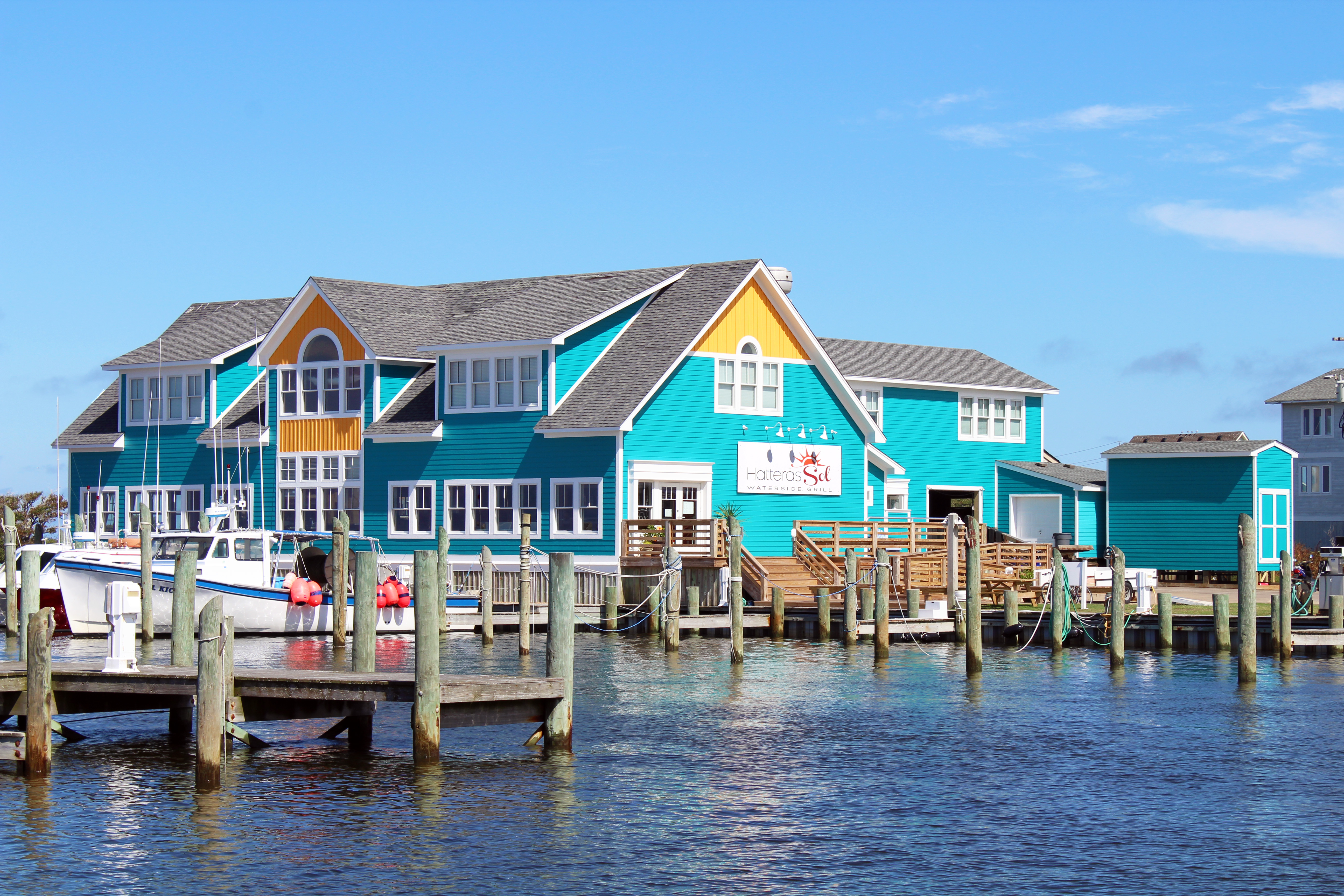 Hatteras Sol Waterside Grill at Hatteras Landing